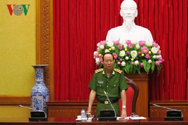 Chi đoàn Quỹ Đầu tư phát triển Đắk Lắk tham  dự Lễ thắp nến tri ân các anh hùng liệt sỹ 